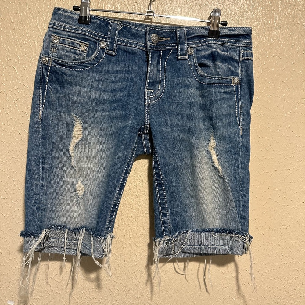 Miss Me Bermuda Shorts Size 27
